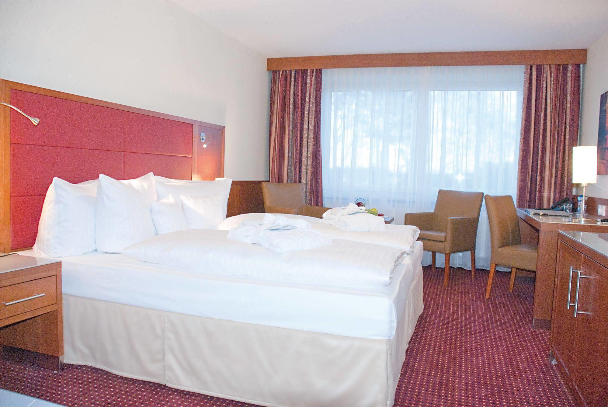 Morada Hotel Heidesee Gifhorn Exterior photo
